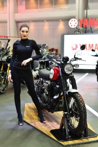 033 ยามาฮ่า ดึง Johann Zarco นักบิด MotoGP รถใหม่ ที่บูธ “Yamaha Riders’ Community” ในงาน Motor Expo 2017.