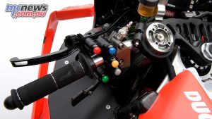 2018-Ducati-Desmosedici-GP-Handlebar