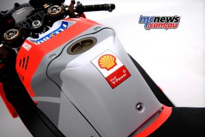 2018-Ducati-Desmosedici-GP-Tank-2